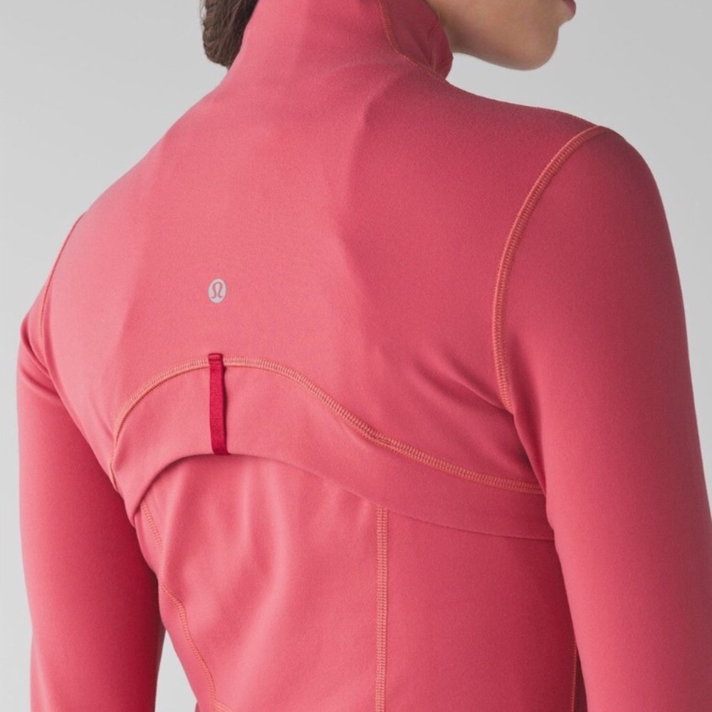 Size 4 pink Lululemon define jacket